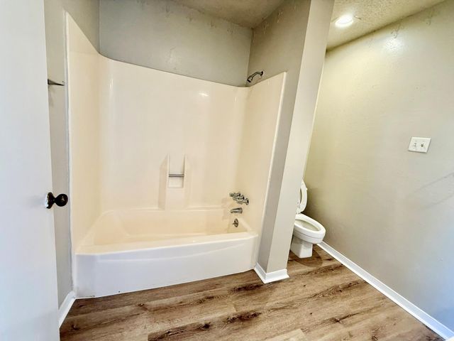 7915 Kendalia Drive, Houston, TX 77036