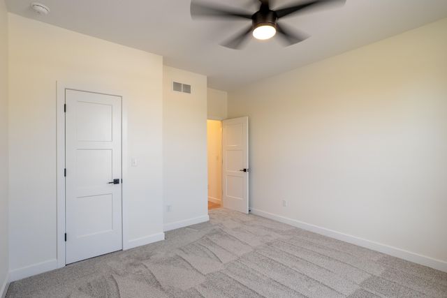 1303 MORNING DOVE DR, Columbia, MO 65201