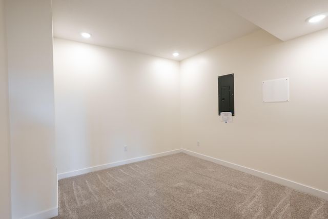 1303 MORNING DOVE DR, Columbia, MO 65201