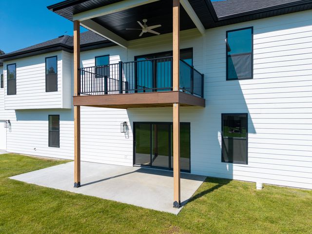 1303 MORNING DOVE DR, Columbia, MO 65201