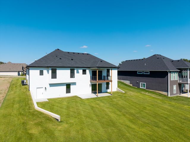 1303 MORNING DOVE DR, Columbia, MO 65201