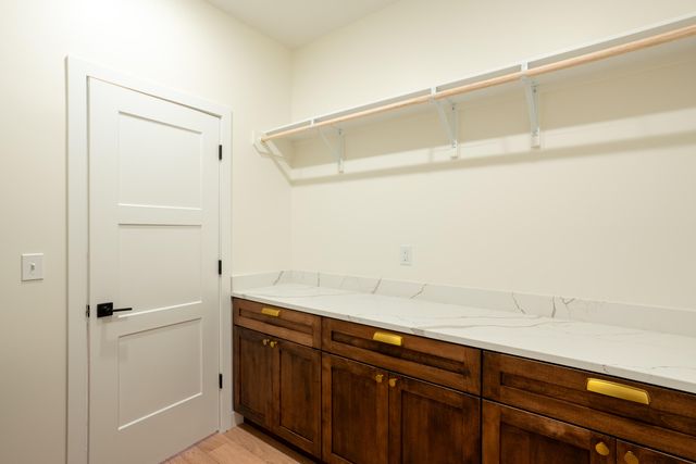 1303 MORNING DOVE DR, Columbia, MO 65201