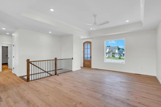 1303 MORNING DOVE DR, Columbia, MO 65201