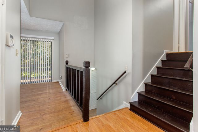 8642 Plumtree Drive, Riverdale, GA 30274