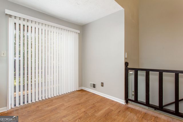 8642 Plumtree Drive, Riverdale, GA 30274