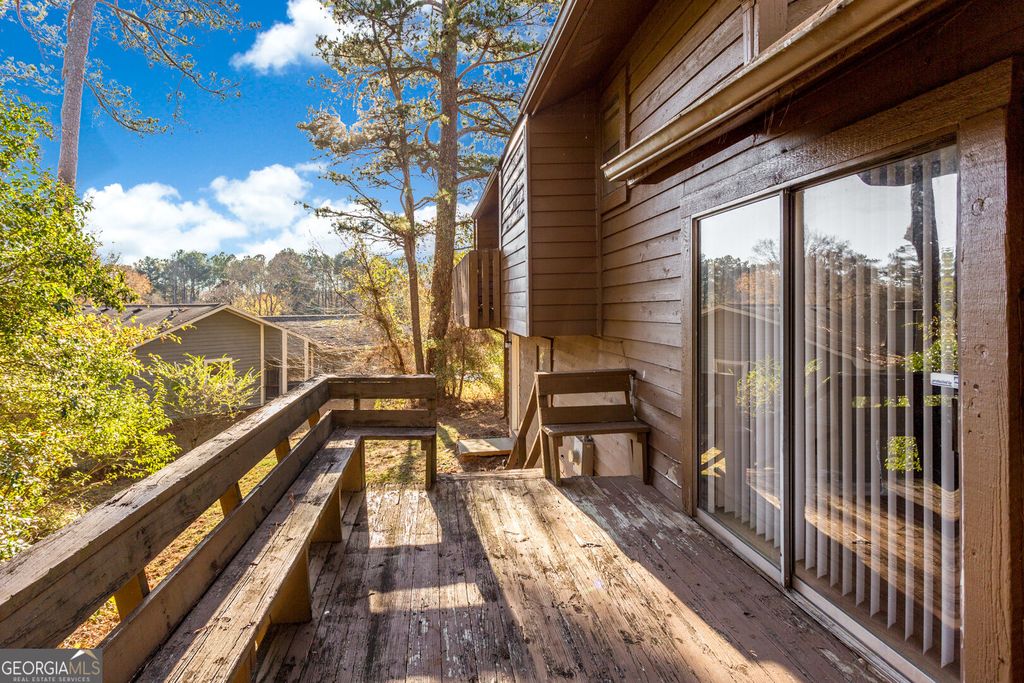 8642 Plumtree Drive, Riverdale, GA 30274 — photo 2
