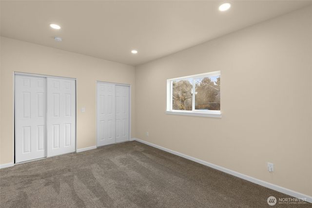 942 S M Street, Tacoma, WA 98405