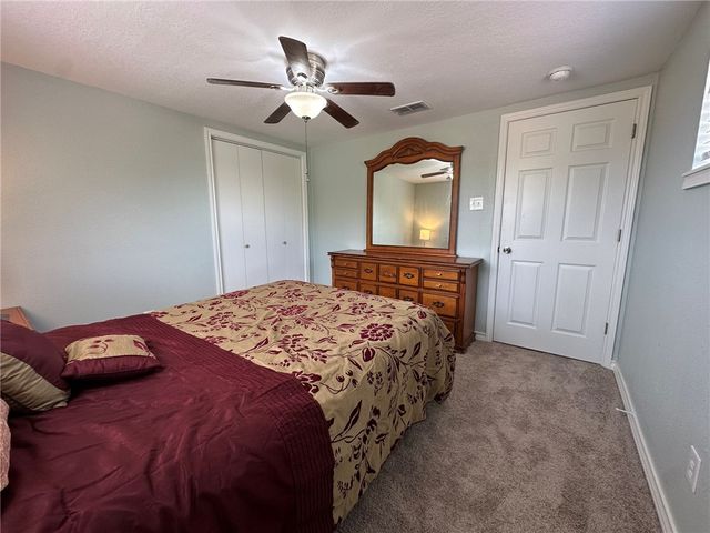 201 Volpe, Gregory, TX 78359