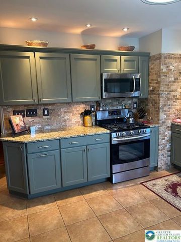 709 6th Avenue, Bethlehem City, PA 18018