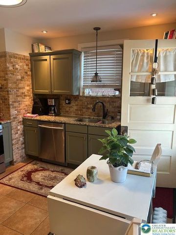 709 6th Avenue, Bethlehem City, PA 18018