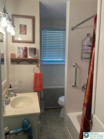 709 6th Avenue, Bethlehem City, PA 18018