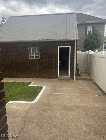 500 Gilbert Avenue, Follansbee, WV 26037