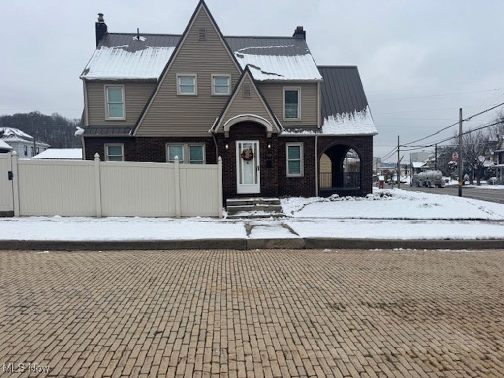 500 Gilbert Avenue, Follansbee, WV 26037