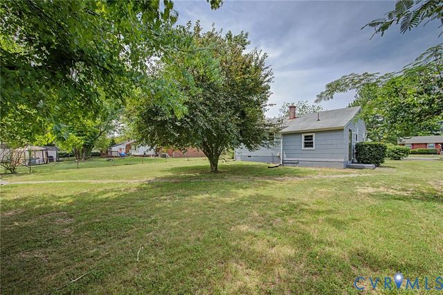 309 N Foxhill Rd, Henrico, VA 23223