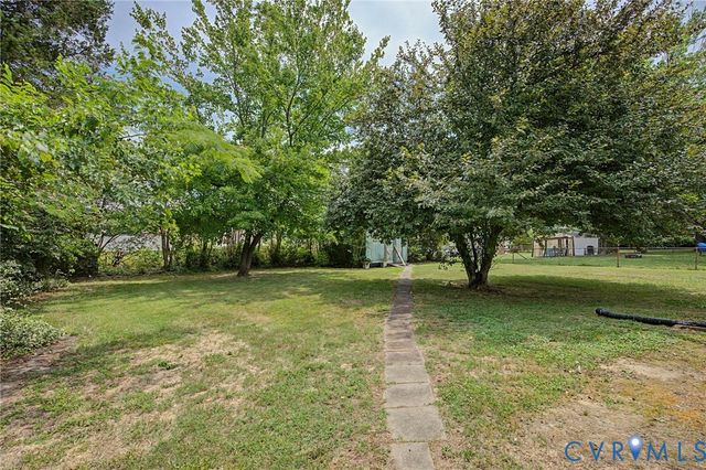 309 N Foxhill Rd, Henrico, VA 23223