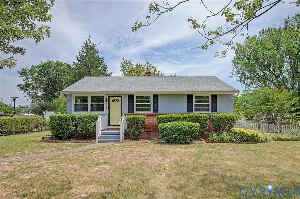309 N Foxhill Rd, Henrico, VA 23223