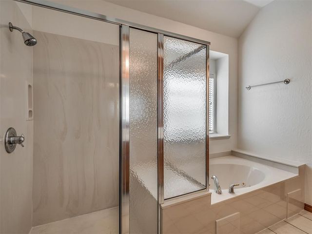 12432 Elizabeth Drive, Oklahoma City, OK 73130