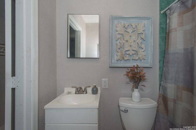 611 Brunswick, San Antonio, TX 78214