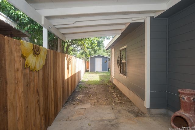 611 Brunswick, San Antonio, TX 78214