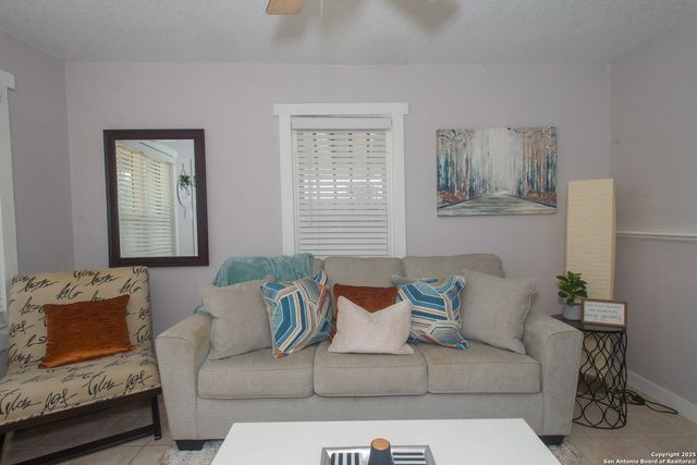 611 Brunswick, San Antonio, TX 78214