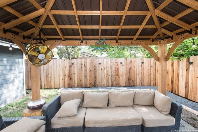 611 Brunswick, San Antonio, TX 78214