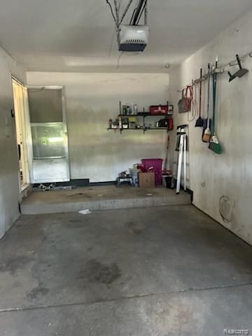 35138 N Bay Circle, Harrison Charter Township, MI 48045