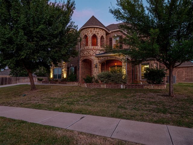 4606 Waterford Glen Drive, Mansfield, TX 76063