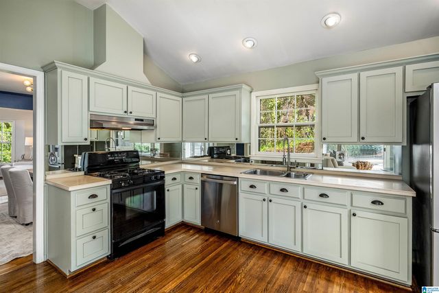 3541 OLD LEEDS COURT, Mountain Brook, AL 35213