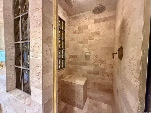 21210 Forest Waters Cir, Garden Ridge, TX 78266