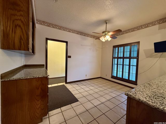 21210 Forest Waters Cir, Garden Ridge, TX 78266
