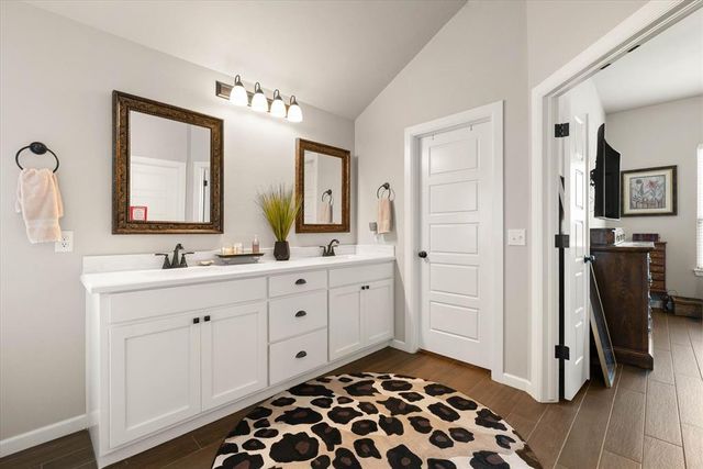 13248 Sawtooth Oak Road, Choctaw, OK 73020