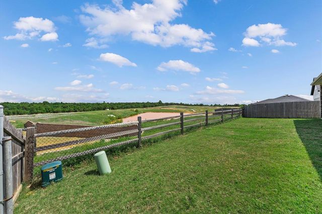 13248 Sawtooth Oak Road, Choctaw, OK 73020