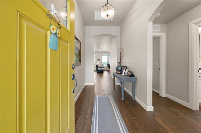 13248 Sawtooth Oak Road, Choctaw, OK 73020