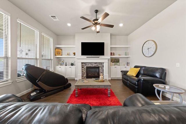 13248 Sawtooth Oak Road, Choctaw, OK 73020