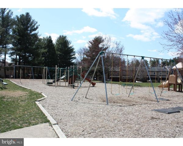 60 PROVIDENCE AVE, Doylestown, PA 18901