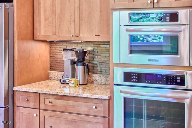 908 Hillsborough Road, Chapel Hill, NC 27516