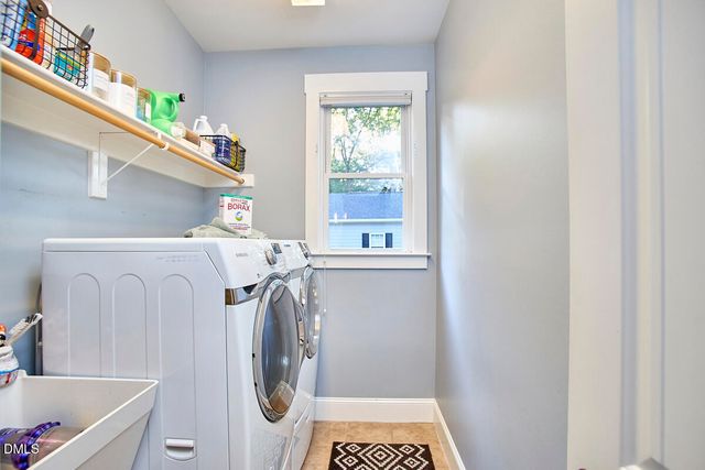 908 Hillsborough Road, Chapel Hill, NC 27516