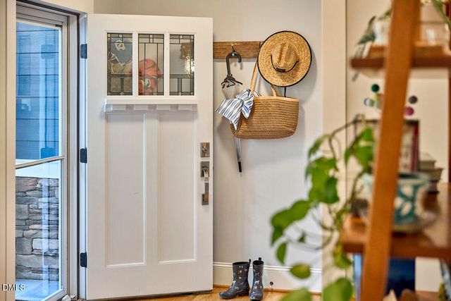 908 Hillsborough Road, Chapel Hill, NC 27516
