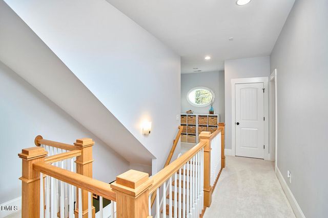 908 Hillsborough Road, Chapel Hill, NC 27516