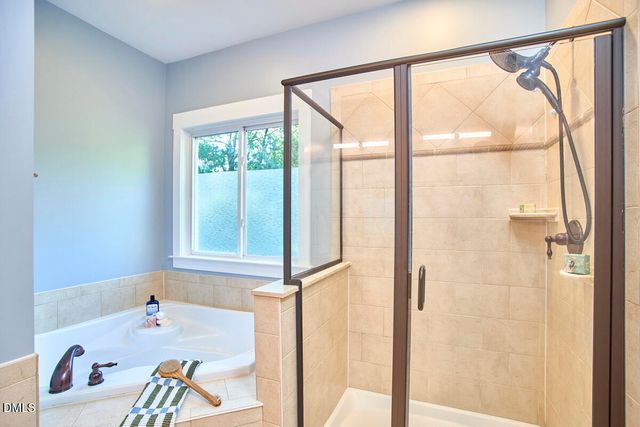 908 Hillsborough Road, Chapel Hill, NC 27516