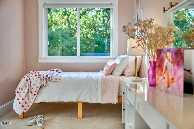 908 Hillsborough Road, Chapel Hill, NC 27516