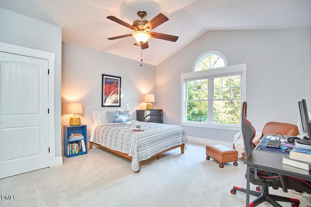 908 Hillsborough Road, Chapel Hill, NC 27516