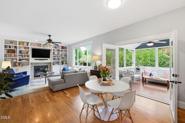 908 Hillsborough Road, Chapel Hill, NC 27516