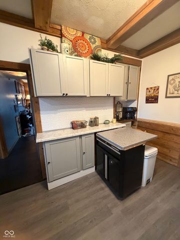 53 Main Avenue, Frankfort, IN 46041