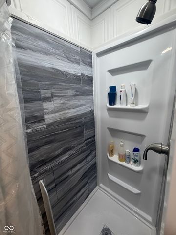 53 Main Avenue, Frankfort, IN 46041