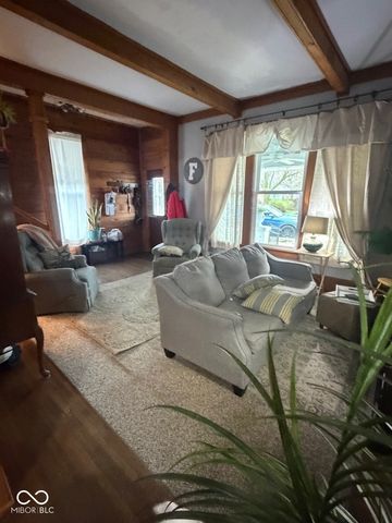 53 Main Avenue, Frankfort, IN 46041