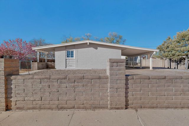 820 Austin Avenue, Grants, NM 87020