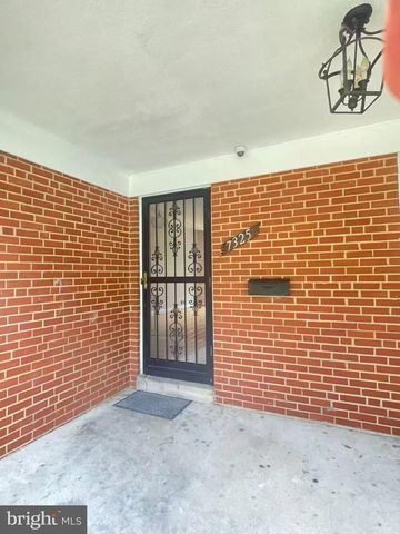 7325 RADCLIFFE DR, College Park, MD 20740