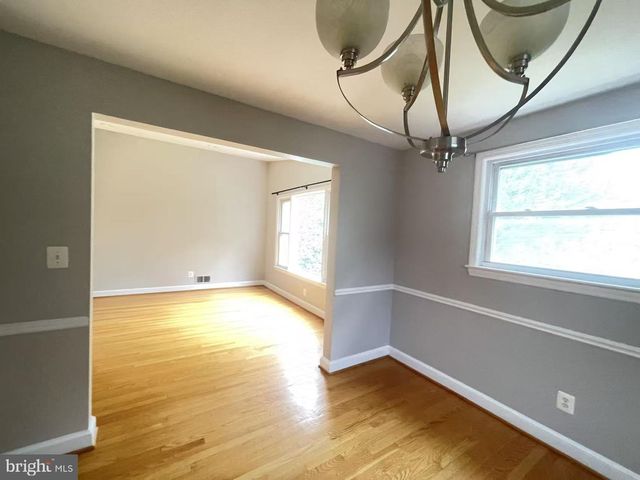 7325 RADCLIFFE DR, College Park, MD 20740