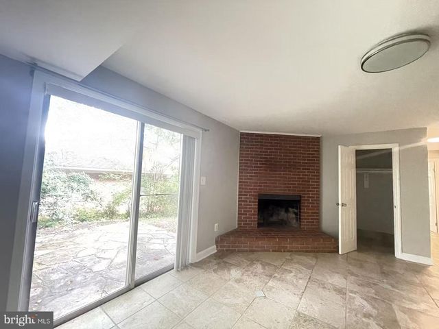 7325 RADCLIFFE DR, College Park, MD 20740